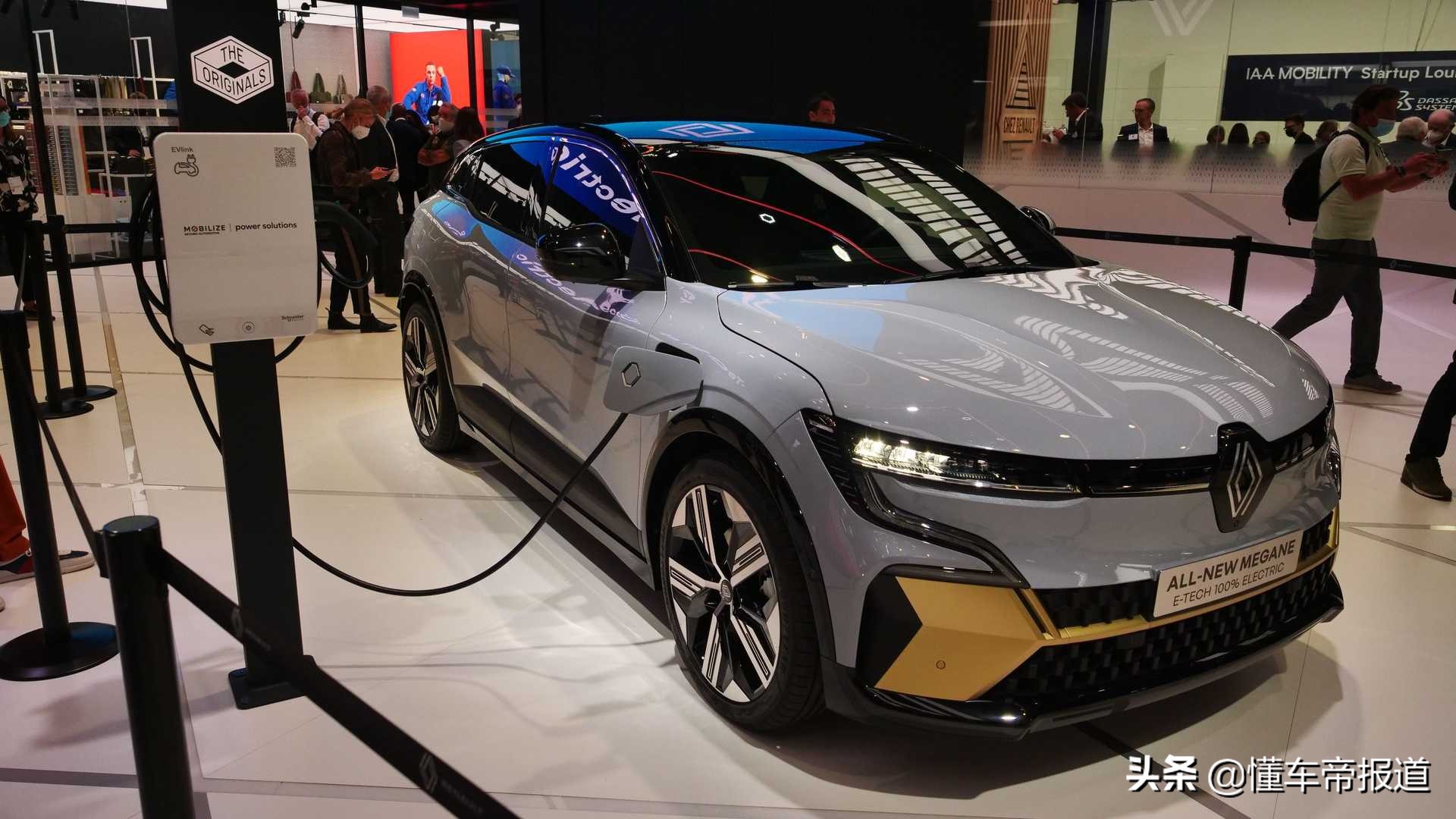 新车｜定位或高于梅甘娜E-Tech Electric 雷诺全新纯电SUV预告图