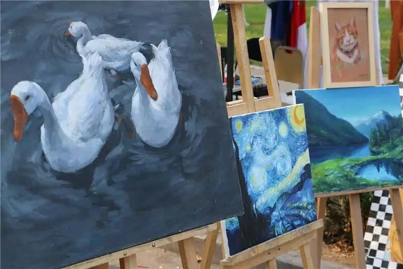 占地5700亩，坐拥四大校区、24个食堂！这可能是河南最“壕”的大学了！