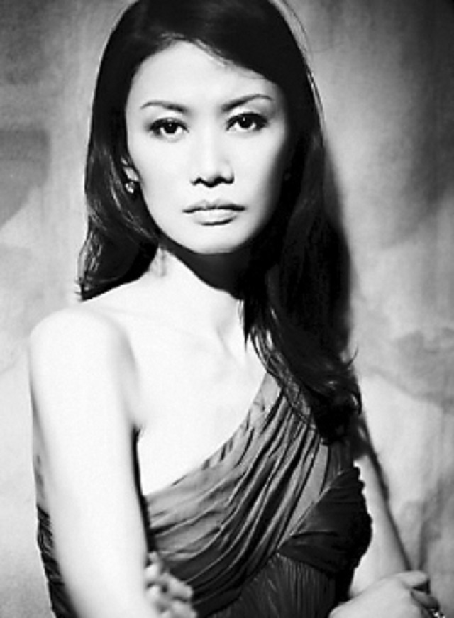 野心结合机遇,从农村妞到阔太榜首,详解邓文迪的不凡上位史