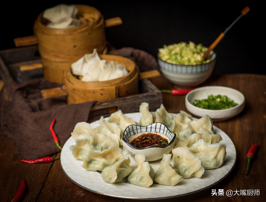 饺子馅怎么调？饺子馆老板教了我几招，记住顺序，一水一油不能少