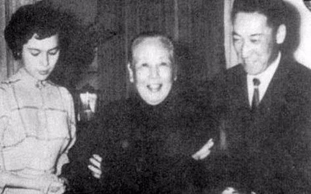 蒋介石上海逛青楼，看上一位漂亮的女仆人，将其前夫打发横刀夺爱