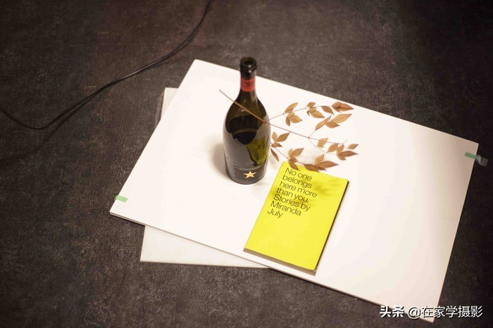 想拍出創(chuàng)意產(chǎn)品照？試試4種創(chuàng)意布光技巧，在家就能拍