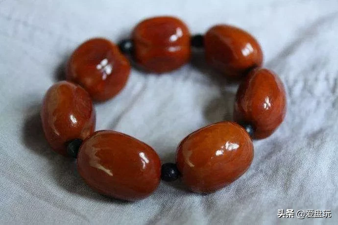 好看又不贵，但拉风！这17种小众手串，你玩过几种