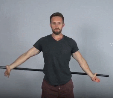 高位下拉这项动作看上去简单，实际上不注重细节是没有任何效果的