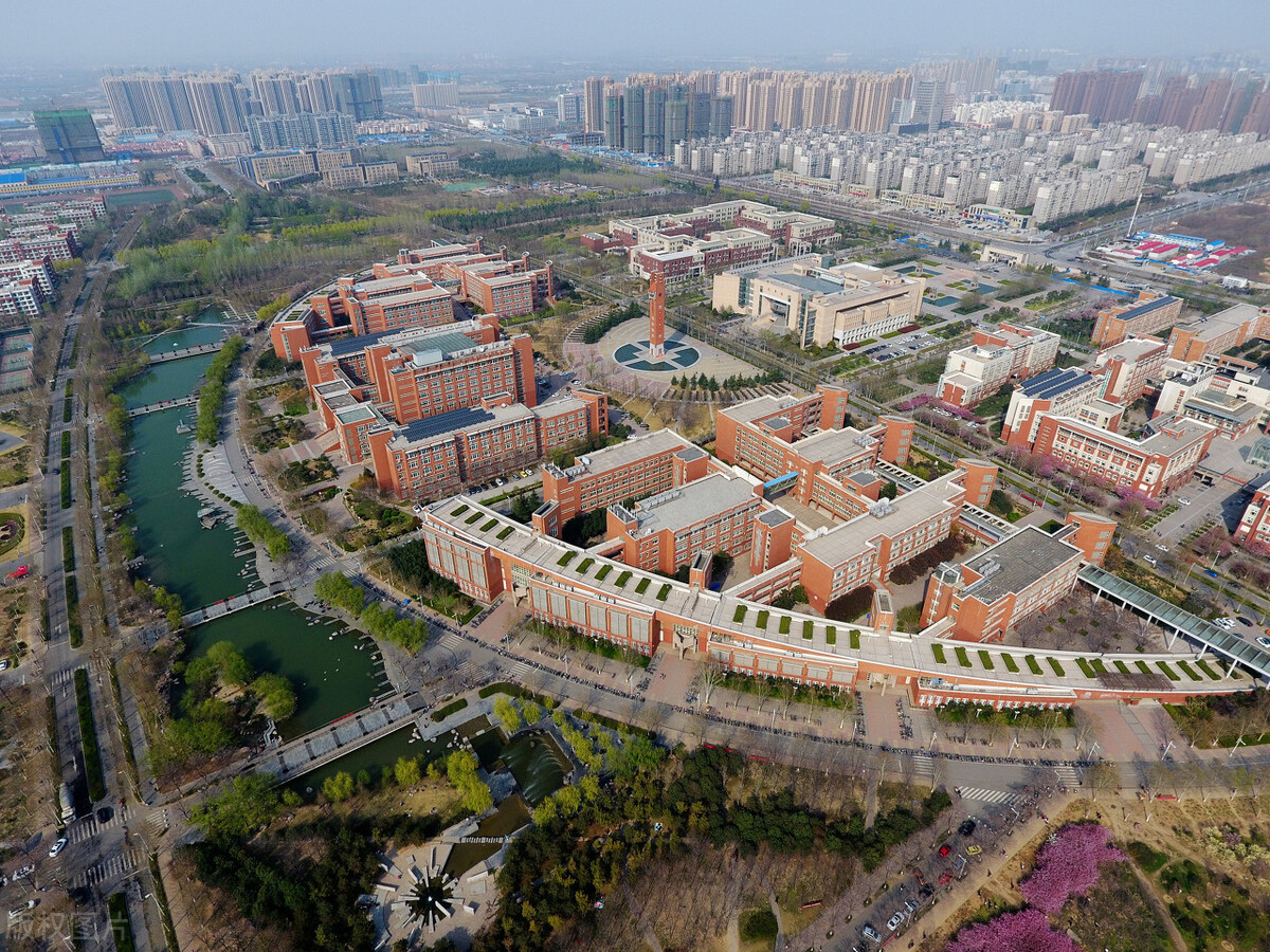 郑州大学护理学院（河南郑州大学大学临床医学类免试研究生招收专业目录）