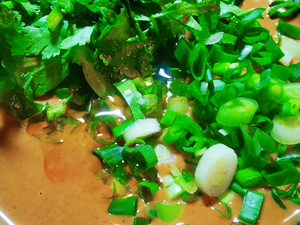 涮羊肉调料（正宗涮羊肉蘸料详细配方教给你）