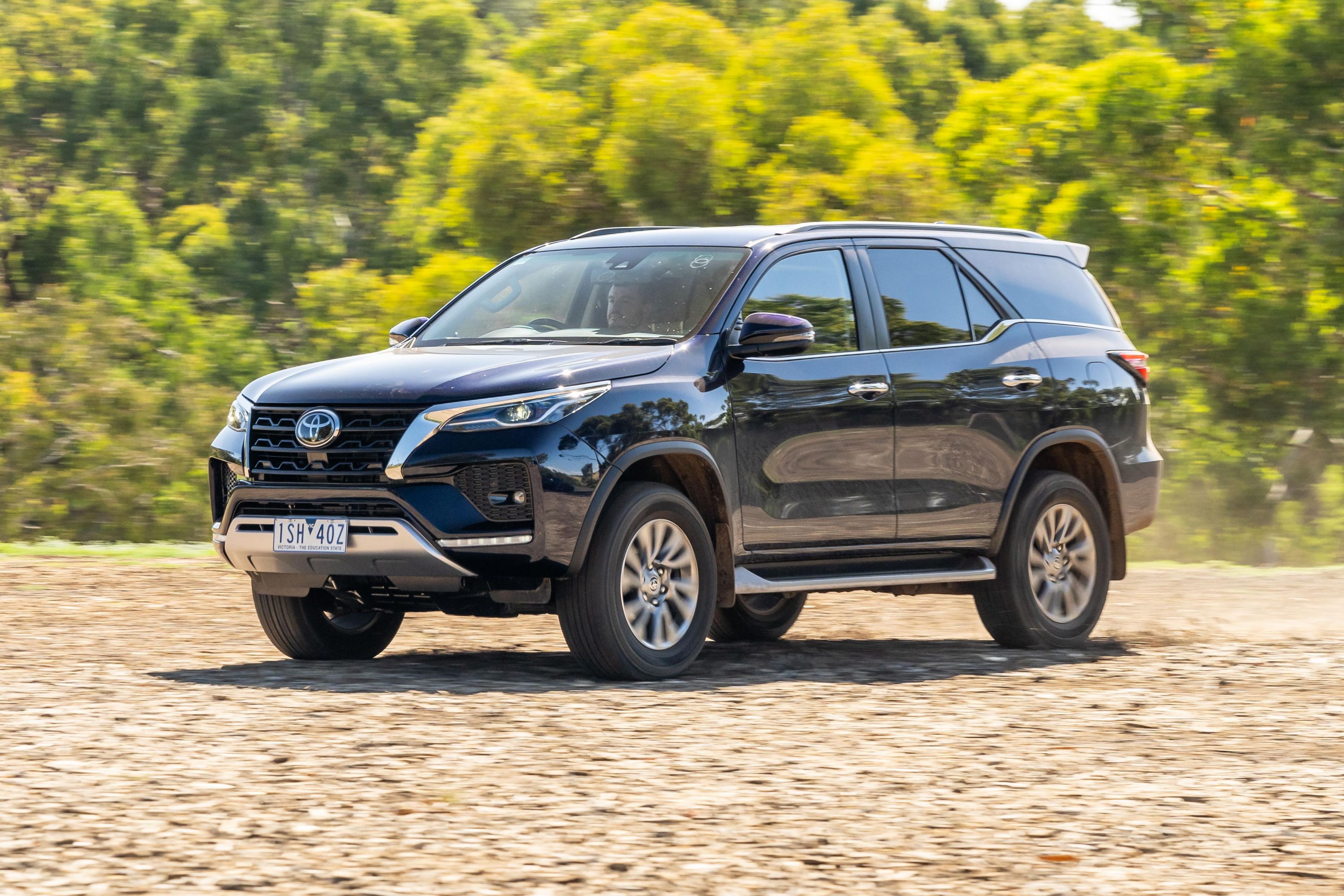 价格比普拉多高，澳大利亚2021款2.8T丰田试车通过者