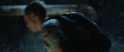 把女神关在笼子当狗养，竟是为了救她？这片全程高能