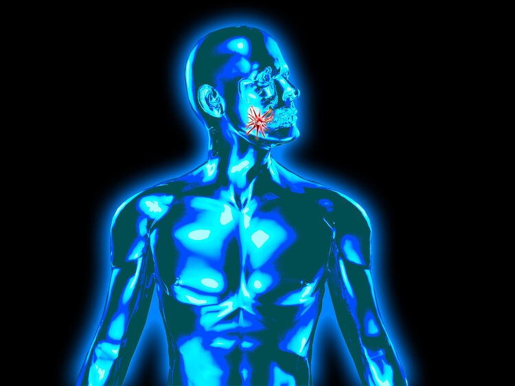 人老了，就容易口臭？提醒：总是口臭，无外乎和这些疾病有关