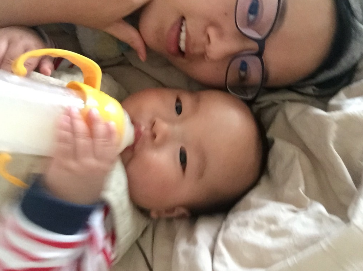 母乳不足奶粉来凑，如何进行科学混合喂养，宝妈需要了解两种方法