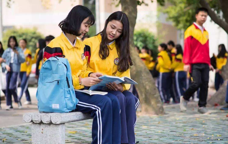 近800名高一新生被劝退，家长的小心思被识破，他们还有出路吗？