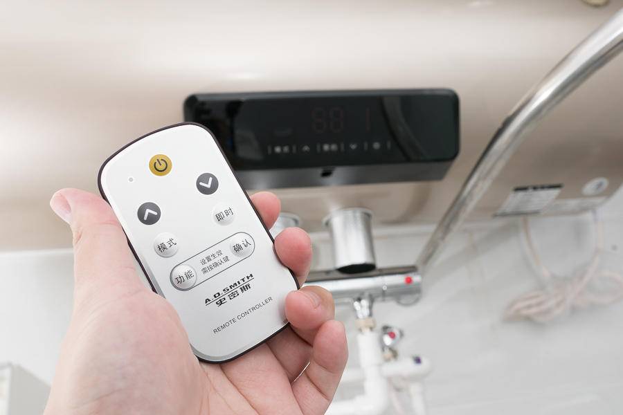 在无漏水烦恼，AO史密斯电热水器体验，终生免换镁棒