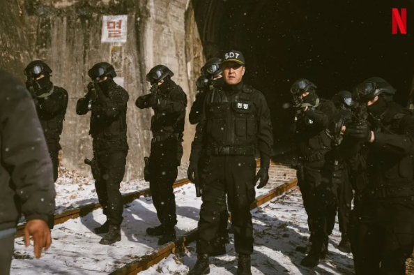大尺度新剧揭开韩国最黑暗内幕！军队霸凌惨无人道