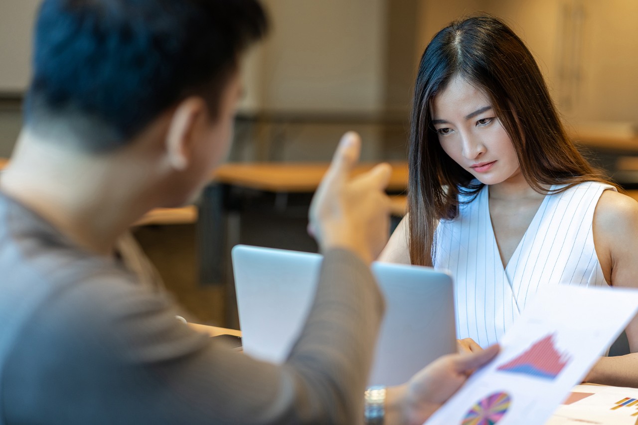 孕妈平时哪些工作可能对胎儿带来影响呢 如何预防胎儿畸形