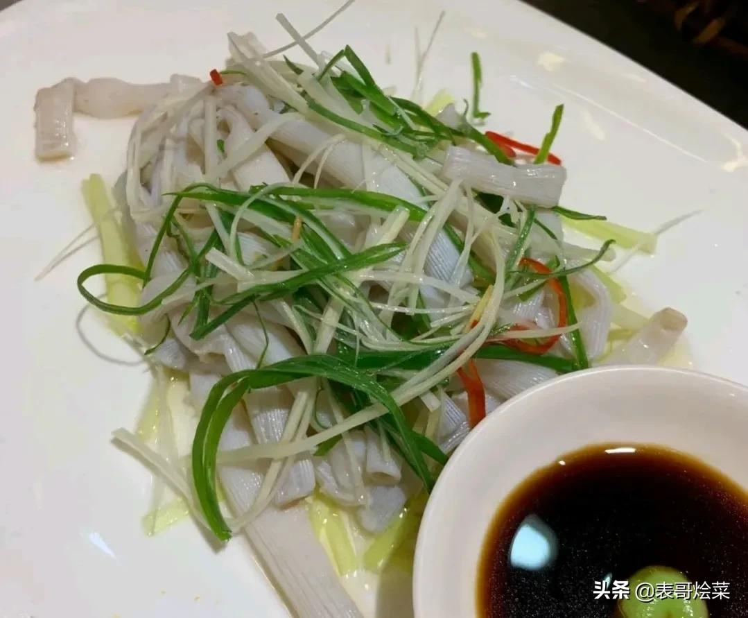 网友评出“最恐怖”3道广东美食,忍了蚯蚓,毒蝎子不能忍