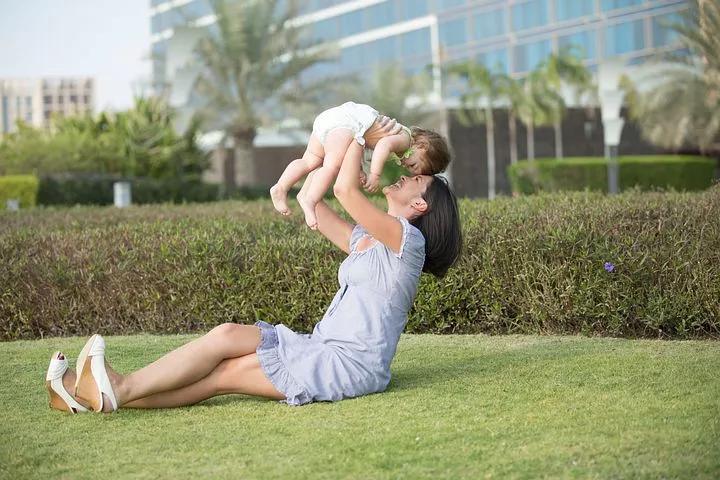 送给父母一句话：孩子爱我们远胜过我们爱孩子