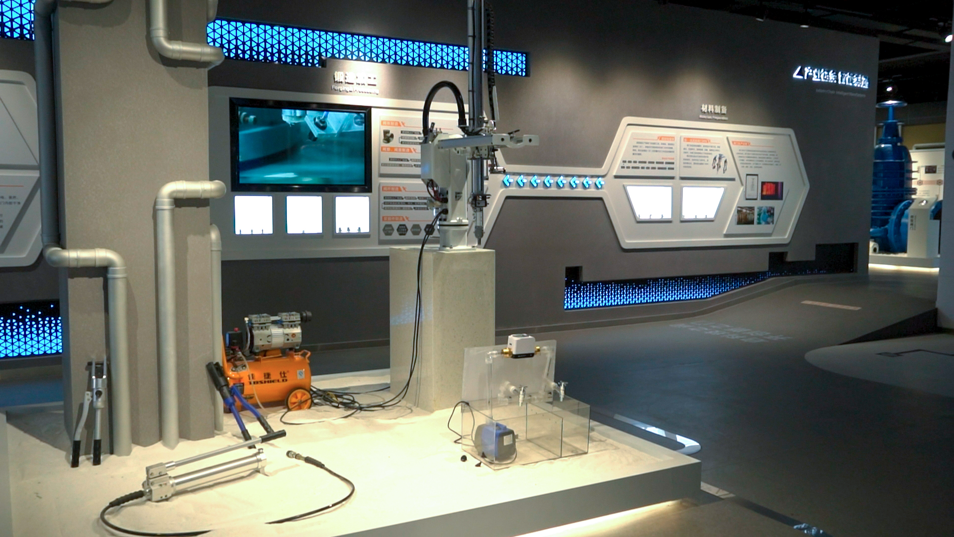 走进这酷炫的展厅，揭秘开江核心产业