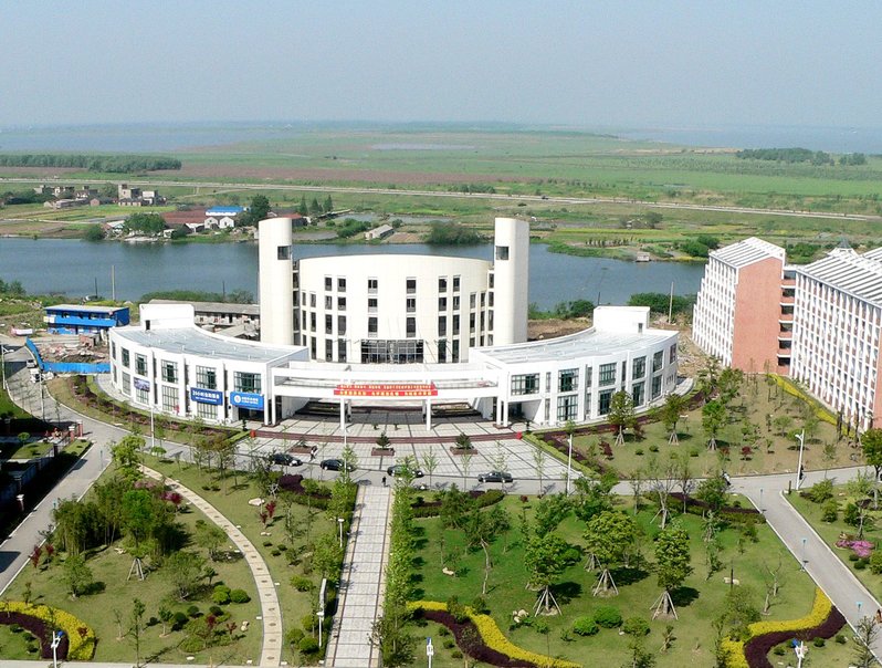 皖南医学院2020年各省分专业招生计划，2019年分专业录取分数