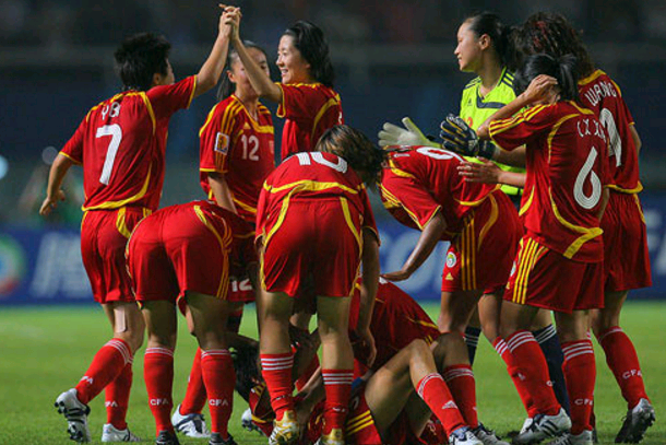1999年女足世界杯中国队所有比赛(国人骄傲！中国女足征战历届世界杯回顾：难忘20年前玫瑰绽放)