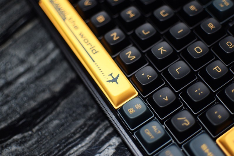 个性十足 与众不同 Lofree洛斐小浪蓝牙机械键盘