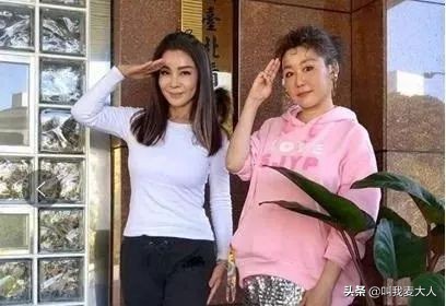 娱乐圈最霸气女人：林心如被她掌掴流泪，与好几个干儿子“相恋”