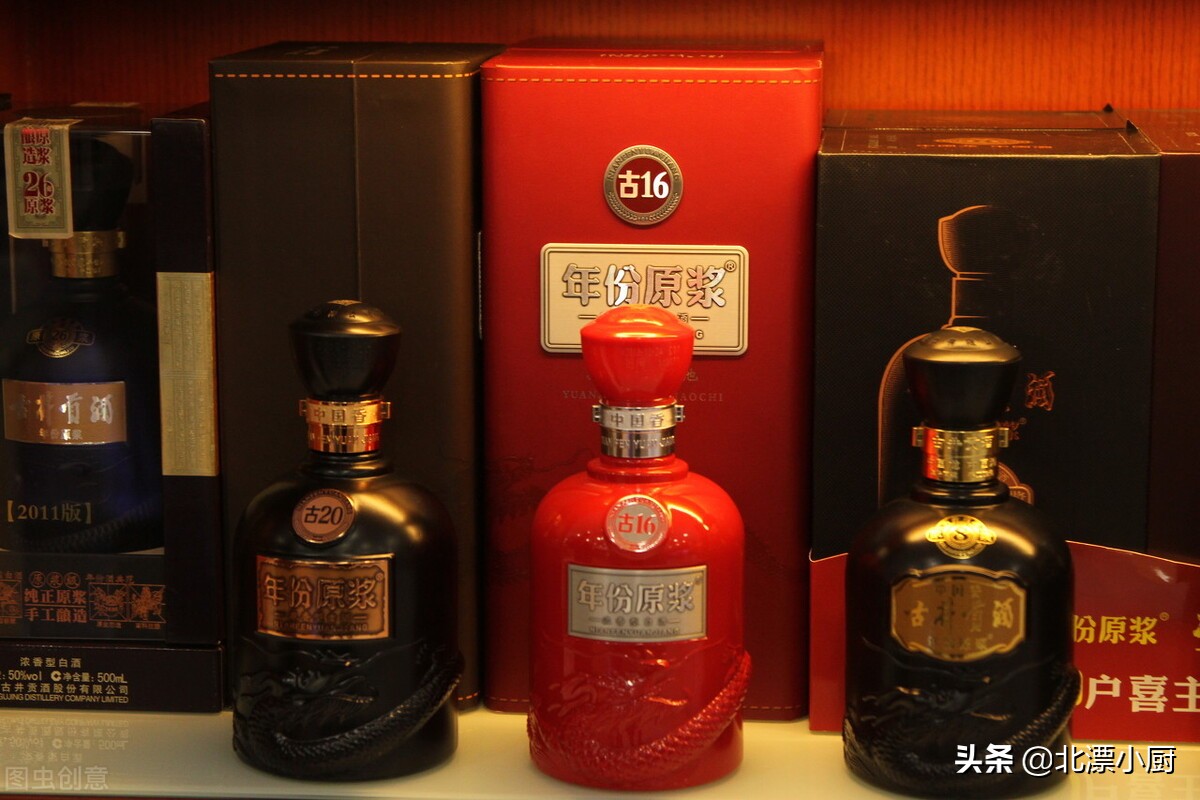 全国哪里产的白酒最好喝？中国十大白酒排行榜，看看你喝过几种？