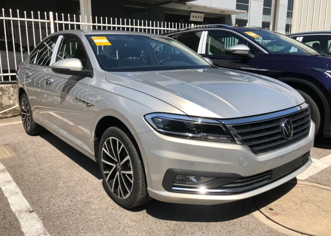 朗逸plus1.4t舒适版落地多少钱_【读车号】