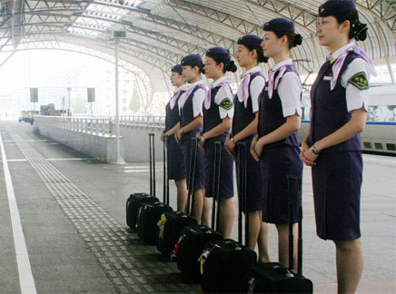 铁路类有啥好专业？有5个毕业就能拿“铁饭碗”，中等生很吃香