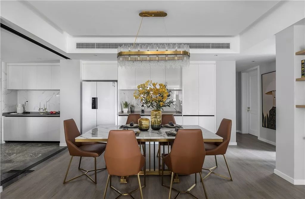 中央空调值得装吗？和挂机比有什么区别？为此我们吵了一夜