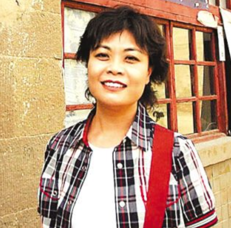 中国作协主席铁凝，54岁等来真爱：我宁愿没有，也不要凑合的婚姻