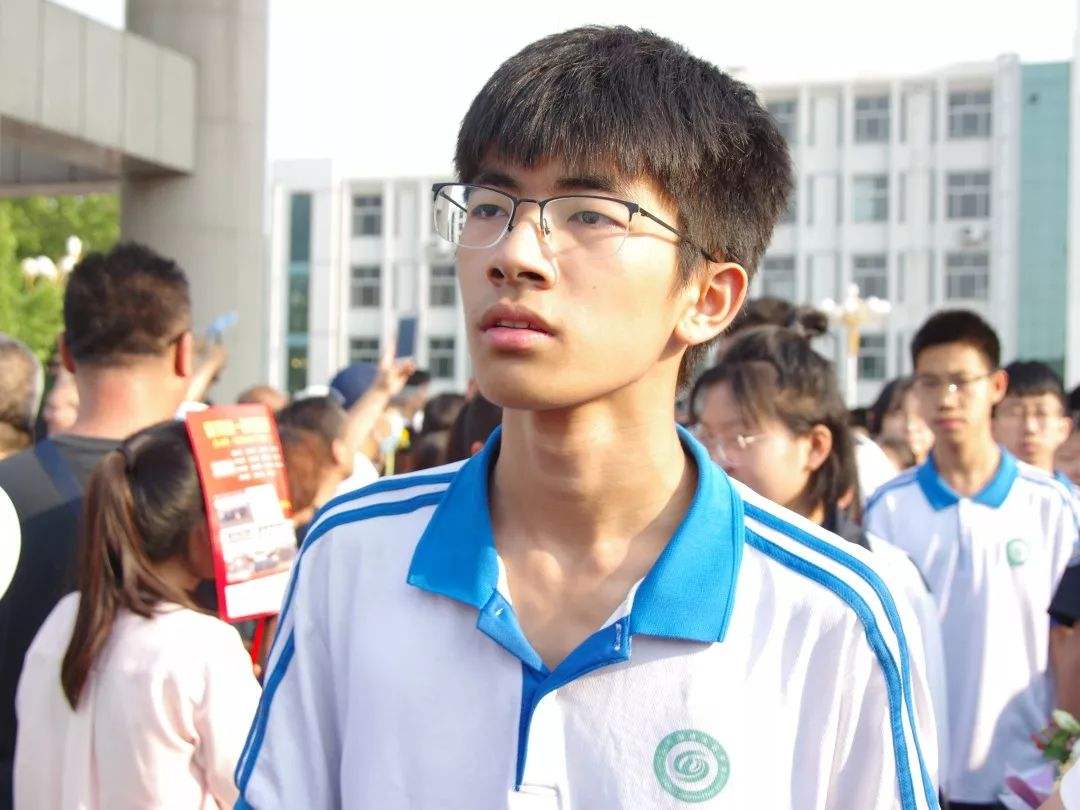 高考今日成绩“放榜”！河北600分以上人数超过3万人，网友沸腾了