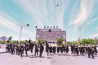 盐城工学院：多方协力助推高质量应用型人才培养