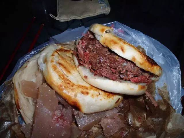 驴肉火烧保定的正宗还是沧州的正宗？今天终于知道它们的区别