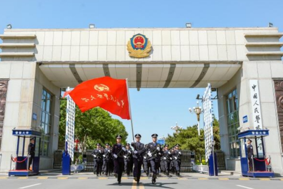 性价比超高的警察学校，考上不仅学费全免，毕业找工作也不用愁