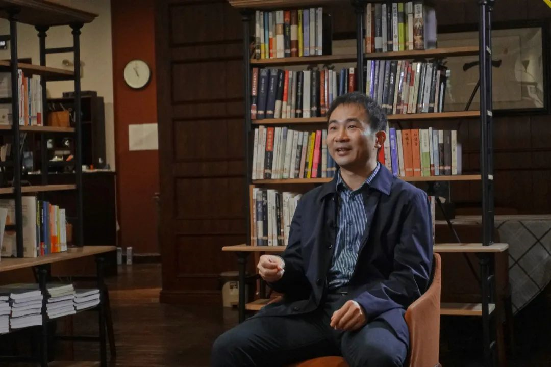 “穿楼轻轨”原来出自这位重庆大学人之手？