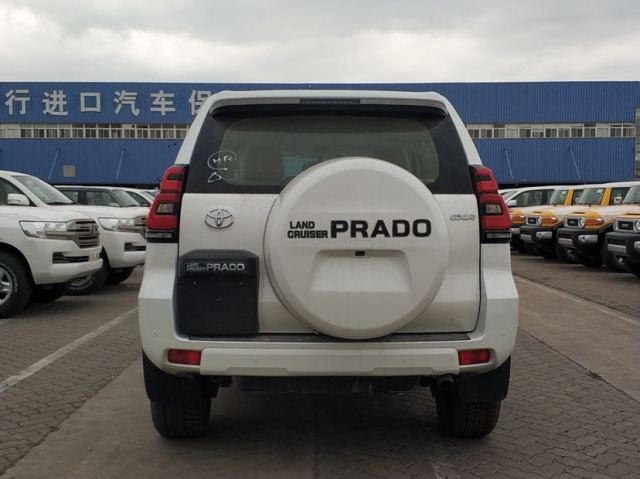三门五座SUV——19款丰田霸道2700GXR迪拜版