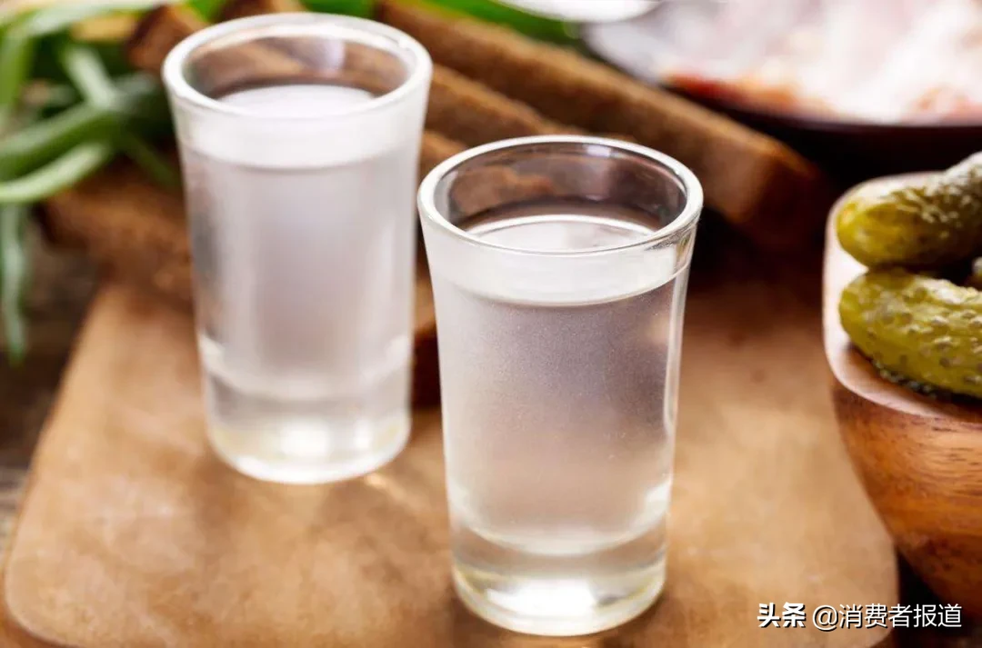 28款200元以下白酒口碑报告：这款茅台呛口，剑南春、汾酒、泸州老窖容易上头