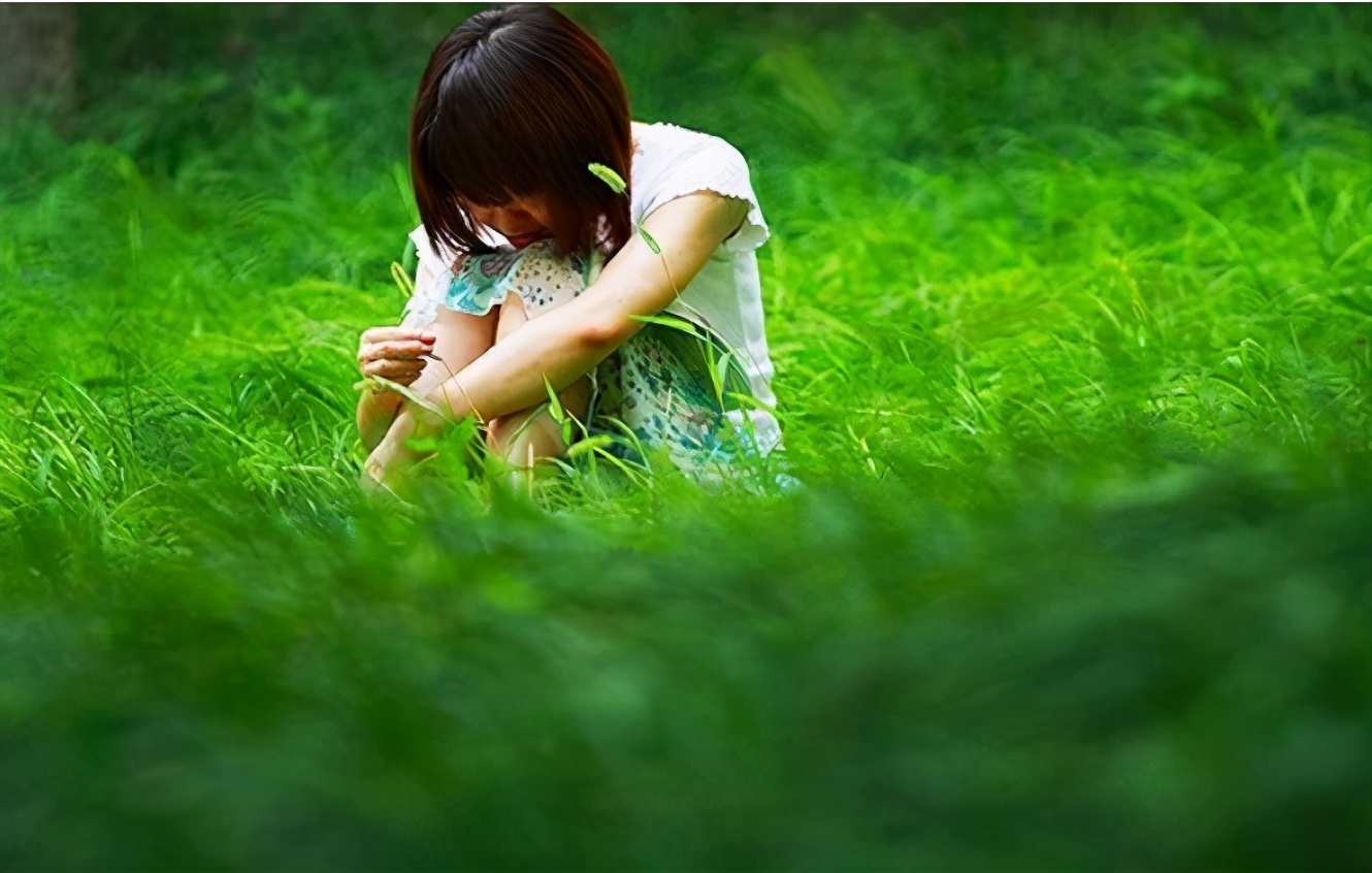 国民心理健康报告出炉，青少年抑郁率逐级攀升，值得每位父母重视