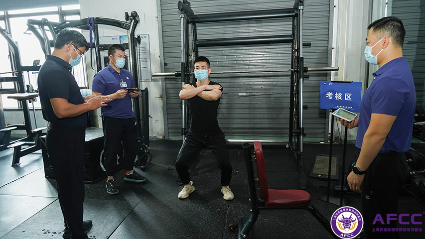 健身培训学校哪里的好（健身私教培训学院哪里好呢）