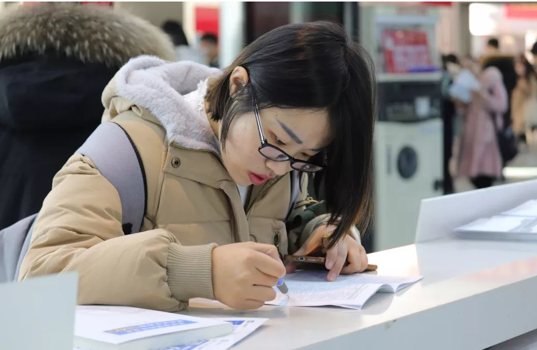 收到录取通知书，若不去报到会有什么影响？弃权的后果你无法承受