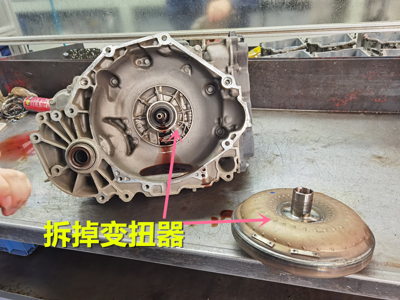 修变速箱千万别被坑了。别克君威挂挡不走车 故障维修多少钱呢？