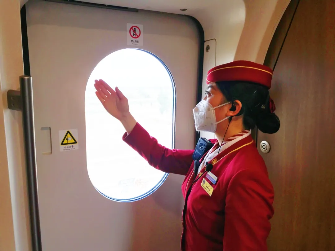 深度 | 高铁乘务员是怎样练成的?