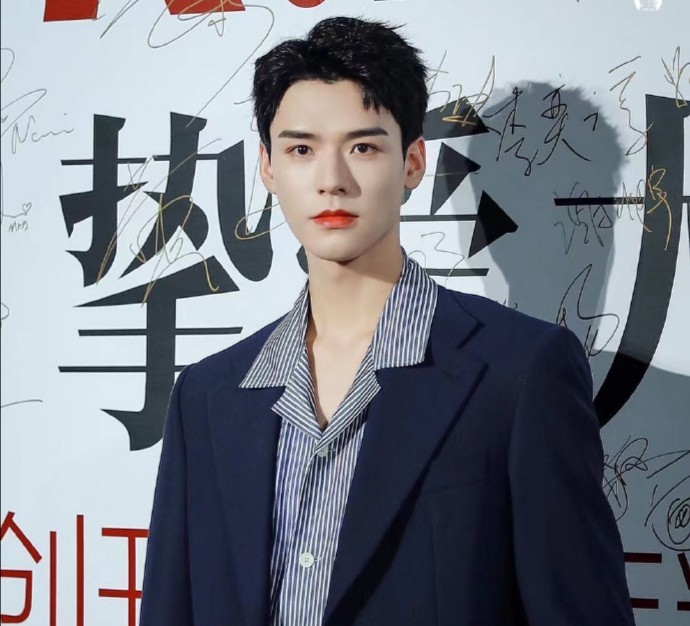 上半年十大热搜明星揭晓：“双顶流”持续发力，冠军实至名归