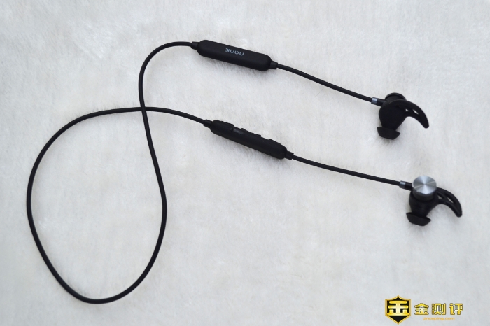 「金测评」NANK南卡S2挂脖式蓝牙耳机：运动游戏两者兼得
