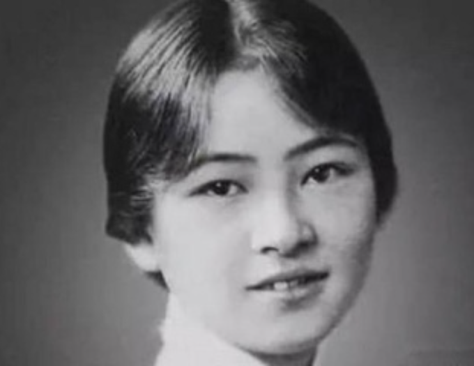 复旦大学史上第一校花：一生获得2次幸福爱情，活了112岁高龄