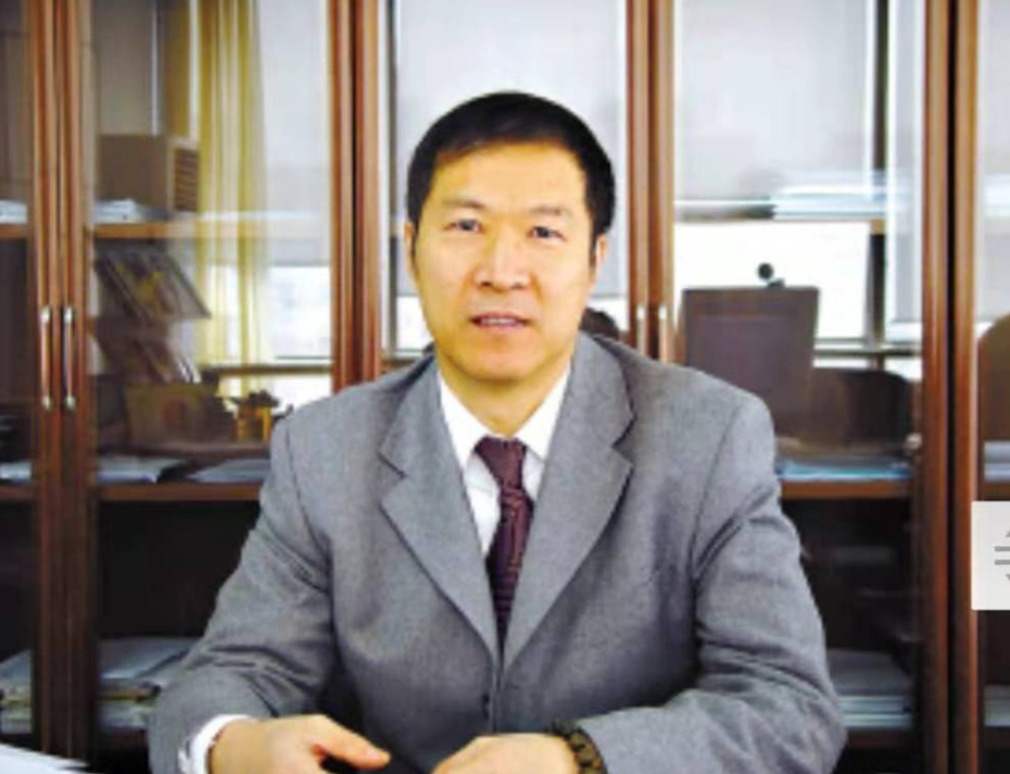 中国作协主席铁凝，54岁等来真爱：我宁愿没有，也不要凑合的婚姻