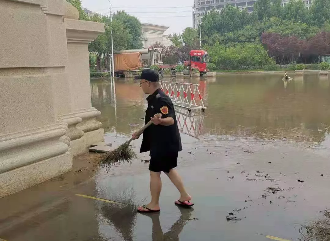 农大人的身影在前，我们“豫”难而上