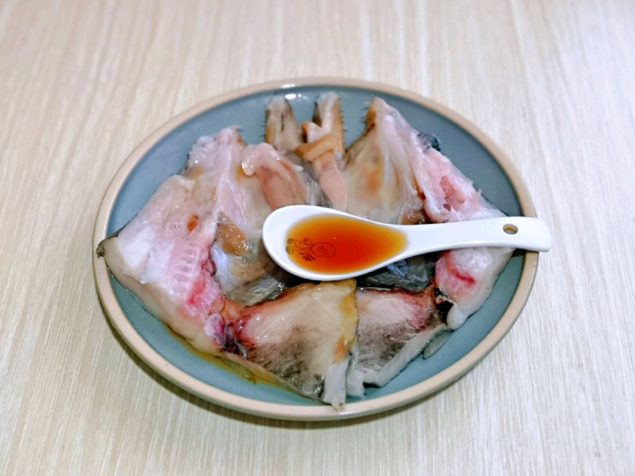 清蒸魚頭的做法,清蒸魚頭的做法和步驟