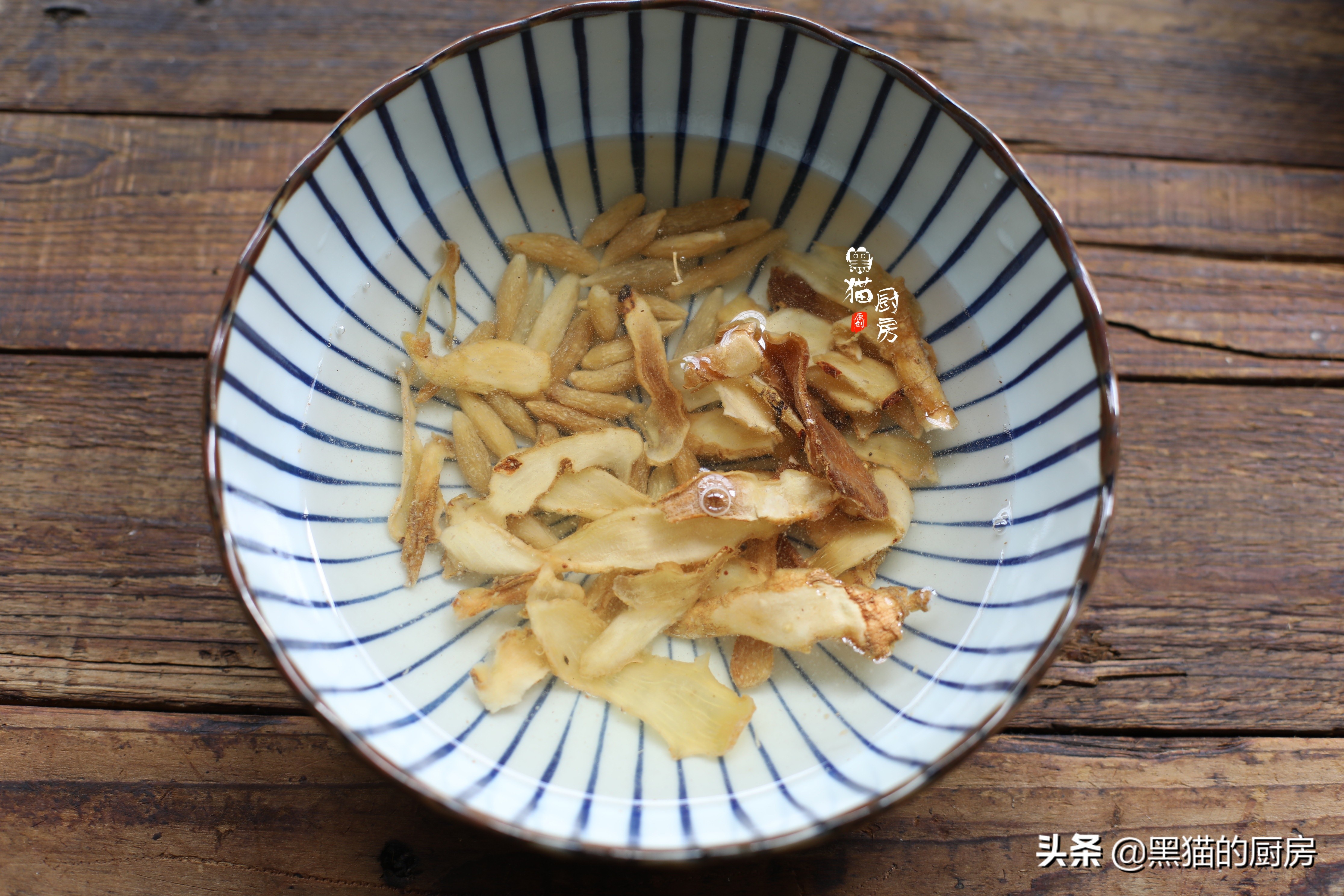 广东人太会煲汤了，孩子脾胃虚多喝这汤“调”，脾胃一天比一天好