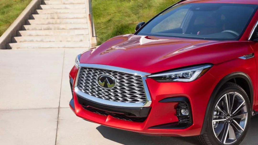 2.0T+380Nm超省油！英菲尼迪QX55发布，比BBA帅
